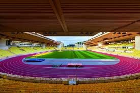 欧冠世界名画！巴萨全队涌向绝杀英雄：22+11，金球级表演