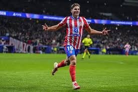 艾维谈复出：感恩回来打球，休息太久花了点时间才适应过来